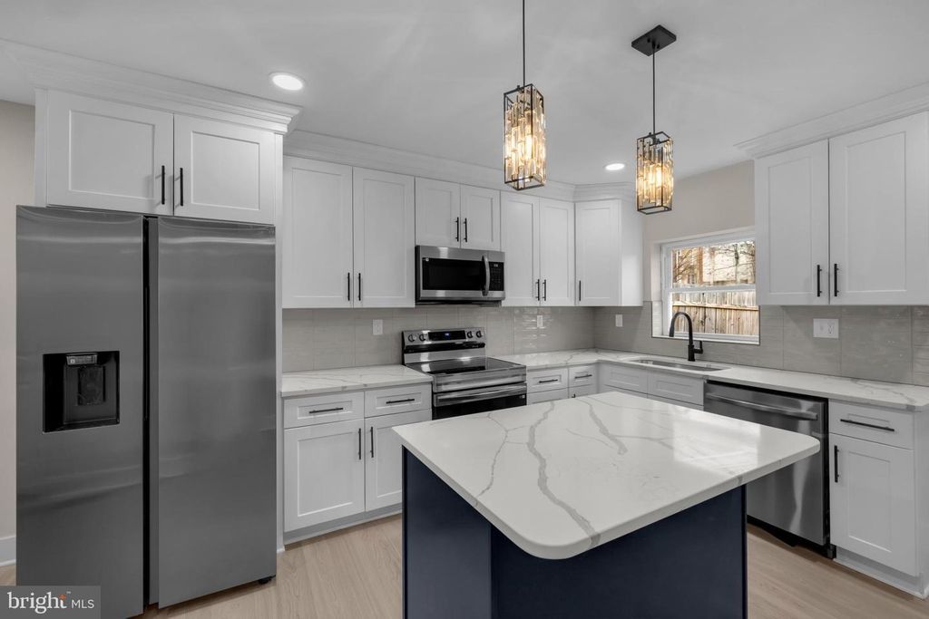 2418 E CHASE ST, Baltimore, MD 21213