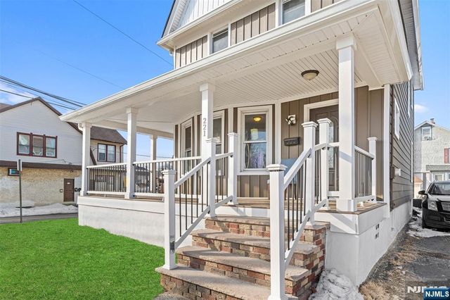 221 Westfield Avenue, Roselle Park, NJ 07204