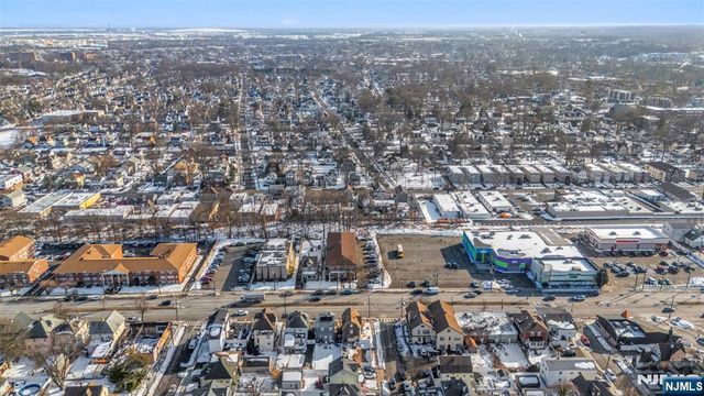 221 Westfield Avenue, Roselle Park, NJ 07204