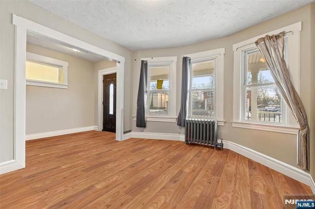 221 Westfield Avenue, Roselle Park, NJ 07204