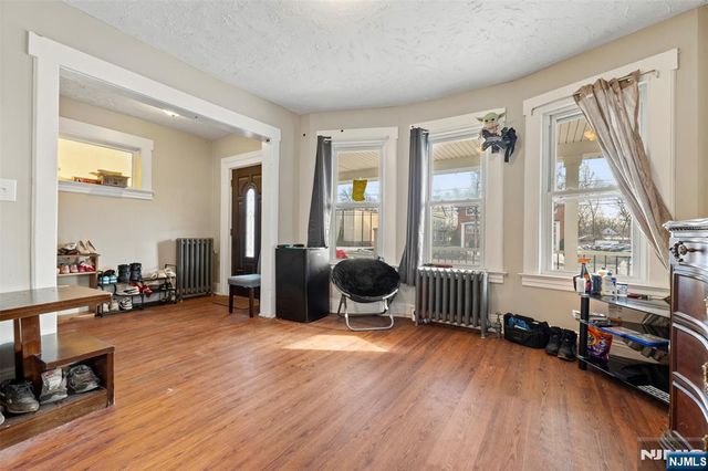 221 Westfield Avenue, Roselle Park, NJ 07204