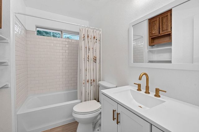 1703 Mimosa LN, Leander, TX 78641