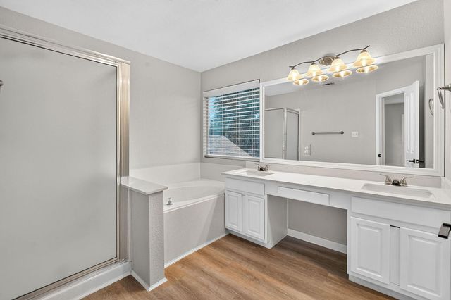 1703 Mimosa LN, Leander, TX 78641