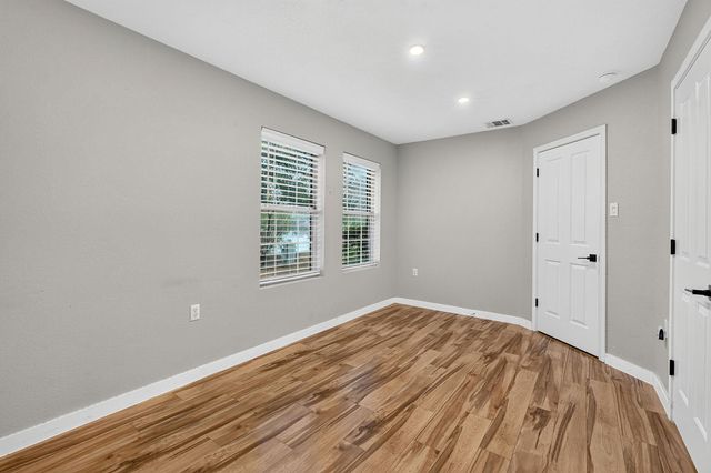 1703 Mimosa LN, Leander, TX 78641