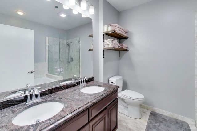 4950 N WESTERN Avenue 2C, Chicago, IL 60625