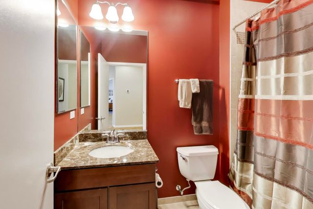 4950 N WESTERN Avenue 2C, Chicago, IL 60625