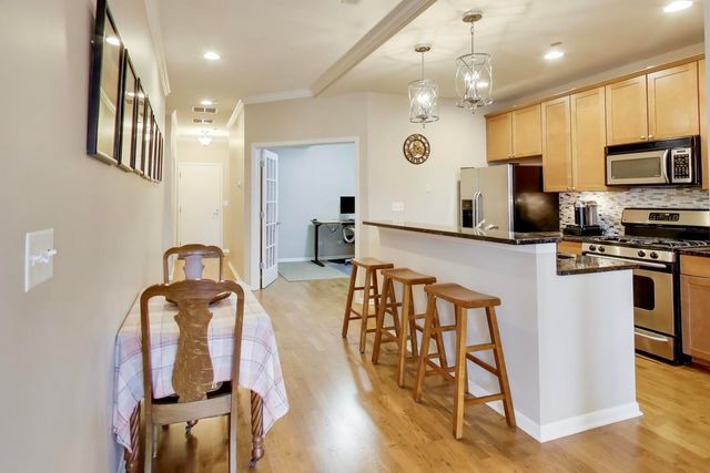 4950 N WESTERN Avenue 2C, Chicago, IL 60625