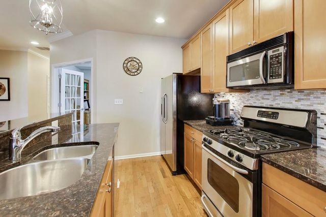 4950 N WESTERN Avenue 2C, Chicago, IL 60625