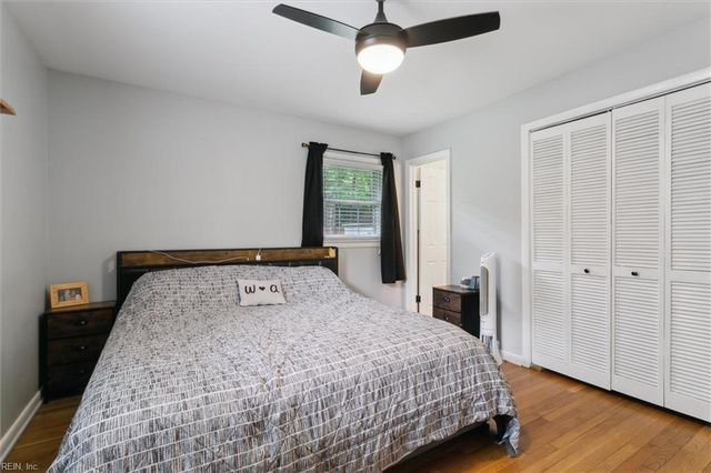 1815 Meadowview DR, Yorktown, VA 23693