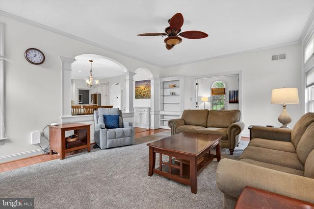 209 HEATHERSTONE WAY, Lancaster, PA 17601