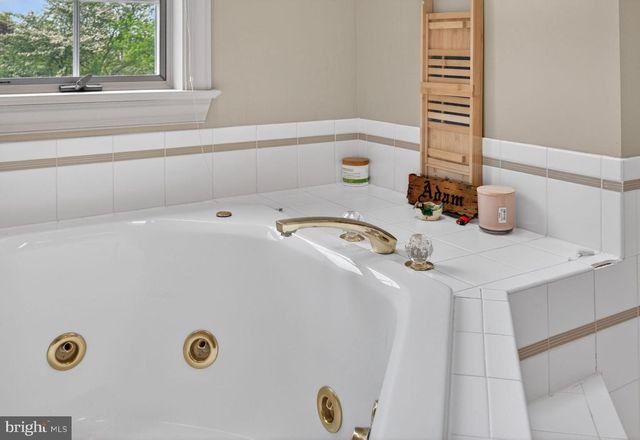 209 HEATHERSTONE WAY, Lancaster, PA 17601