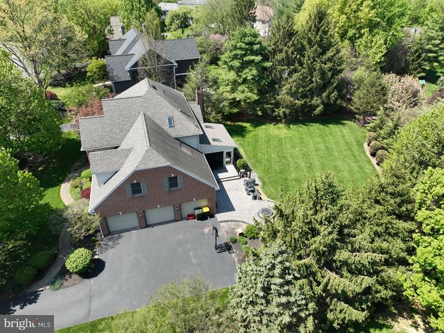 209 HEATHERSTONE WAY, Lancaster, PA 17601