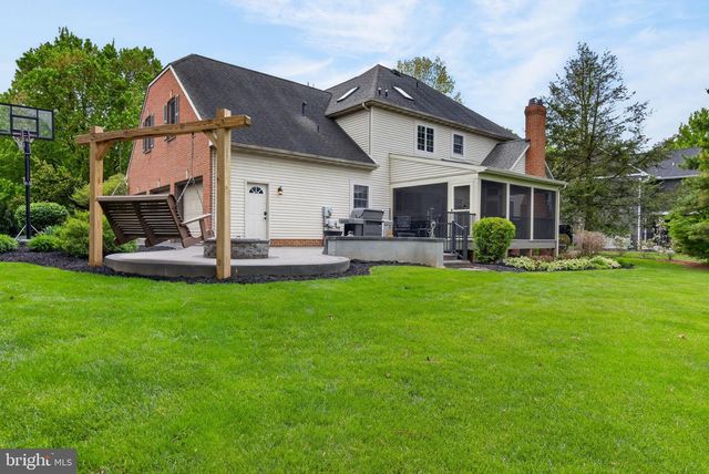 209 HEATHERSTONE WAY, Lancaster, PA 17601