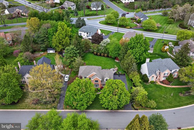 209 HEATHERSTONE WAY, Lancaster, PA 17601