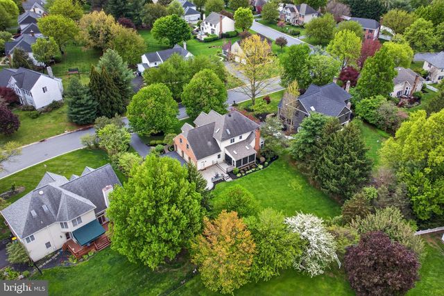 209 HEATHERSTONE WAY, Lancaster, PA 17601