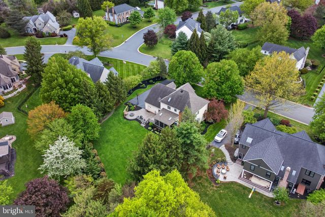 209 HEATHERSTONE WAY, Lancaster, PA 17601