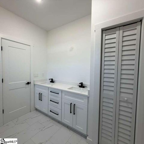 109 Miami Avenue, Greenville, SC 29673