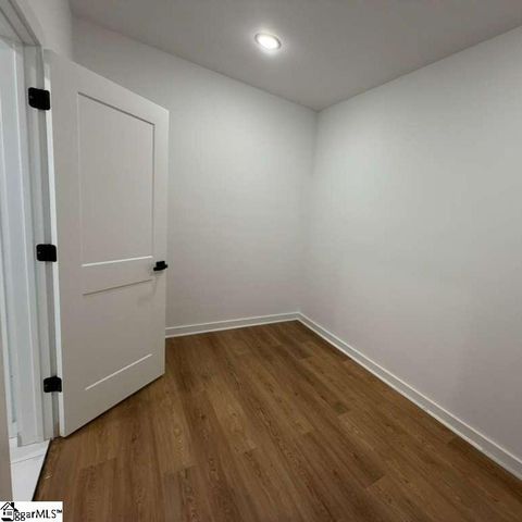 109 Miami Avenue, Greenville, SC 29673