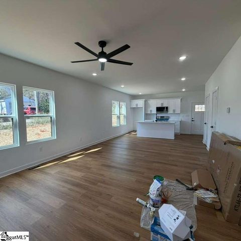 109 Miami Avenue, Greenville, SC 29673