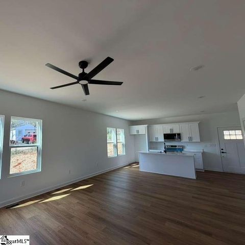 109 Miami Avenue, Greenville, SC 29673