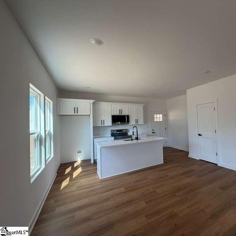 109 Miami Avenue, Greenville, SC 29673