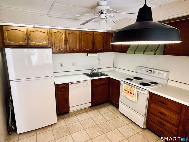 707 Mix Avenue 42, Hamden, CT 06514