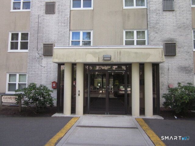 707 Mix Avenue 42, Hamden, CT 06514