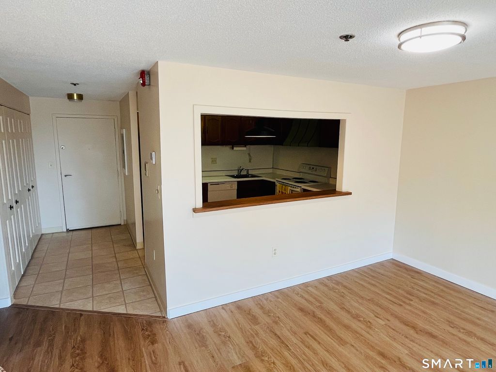 707 Mix Avenue 42, Hamden, CT 06514