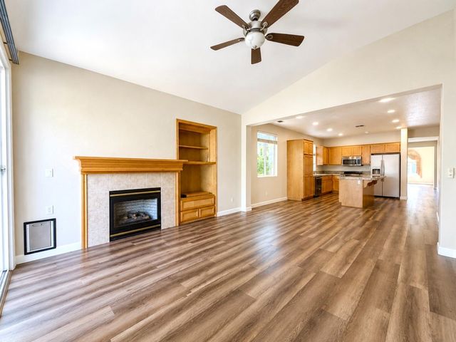 5060 Brimley Way, Sacramento, CA 95835