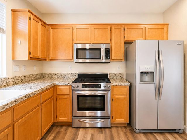 5060 Brimley Way, Sacramento, CA 95835