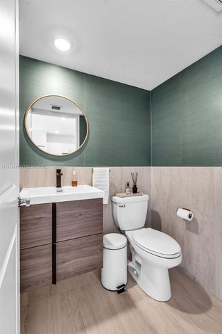 11927 NW 46th St 11927, Coral Springs, FL 33076