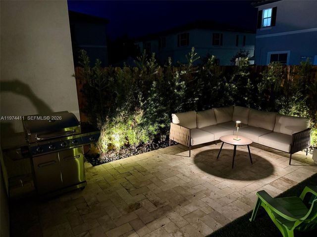 11927 NW 46th St 11927, Coral Springs, FL 33076