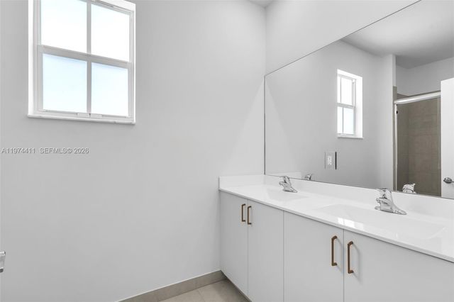 11927 NW 46th St 11927, Coral Springs, FL 33076