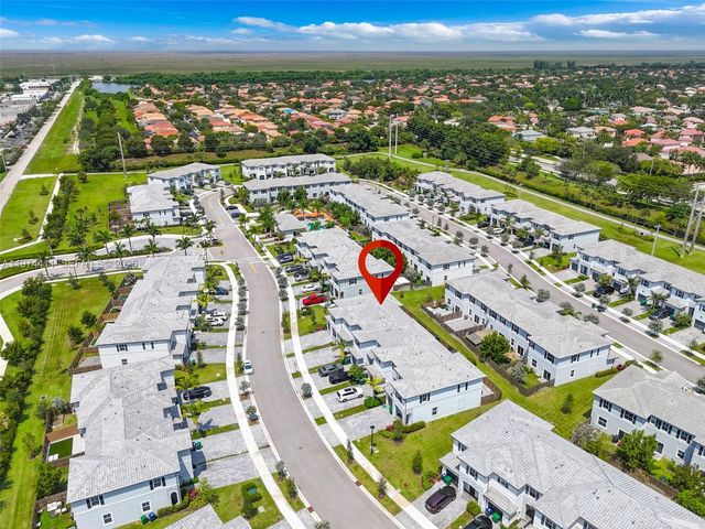 11927 NW 46th St 11927, Coral Springs, FL 33076