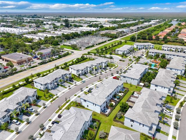 11927 NW 46th St 11927, Coral Springs, FL 33076