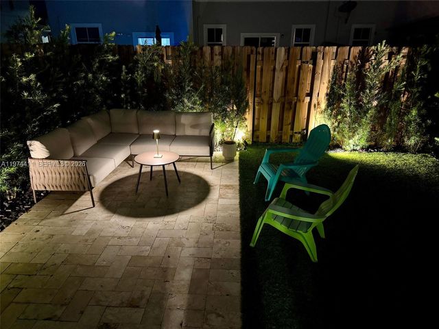 11927 NW 46th St 11927, Coral Springs, FL 33076