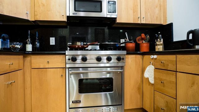 7400 River Road 225, North Bergen, NJ 07047