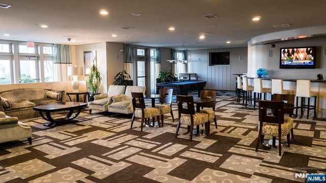 7400 River Road 225, North Bergen, NJ 07047