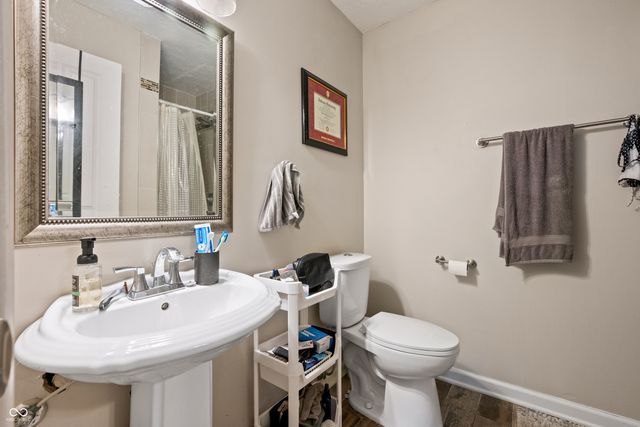 1194 Cavendish Drive, Carmel, IN 46032