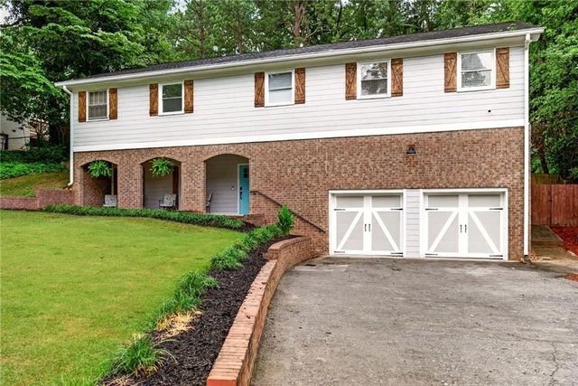 505 Wyncourtney Drive, Sandy Springs, GA 30328