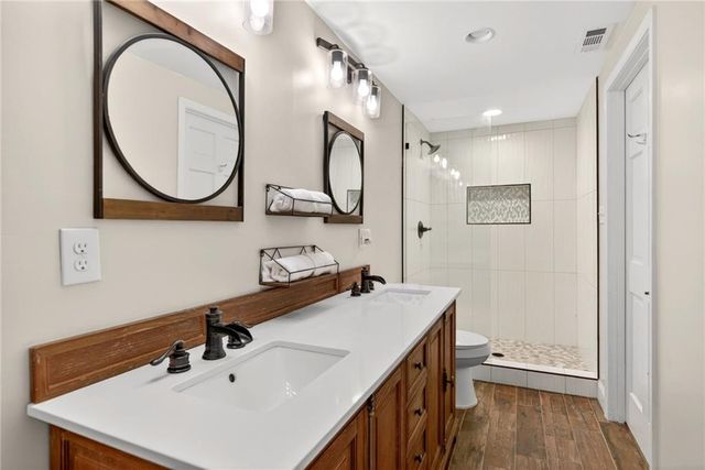 505 Wyncourtney Drive, Sandy Springs, GA 30328