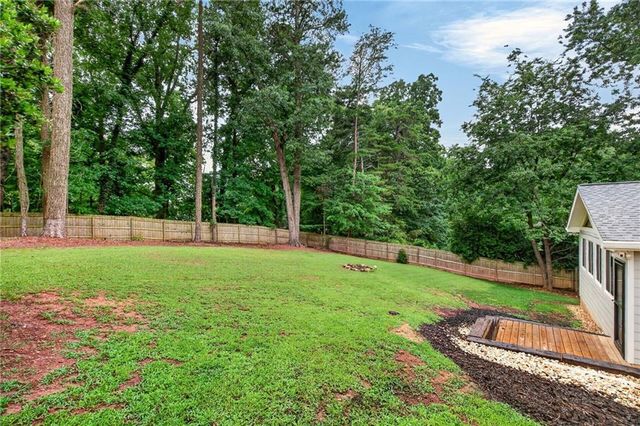 505 Wyncourtney Drive, Sandy Springs, GA 30328
