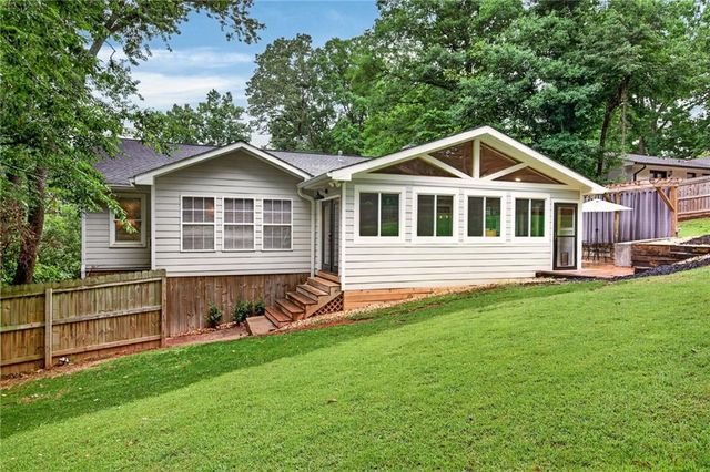 505 Wyncourtney Drive, Sandy Springs, GA 30328