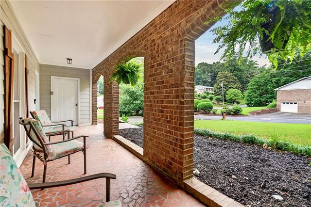 505 Wyncourtney Drive, Sandy Springs, GA 30328