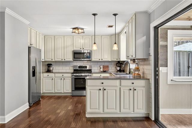 505 Wyncourtney Drive, Sandy Springs, GA 30328