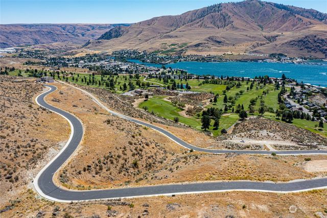 901 Long Drive, Chelan, WA 98816