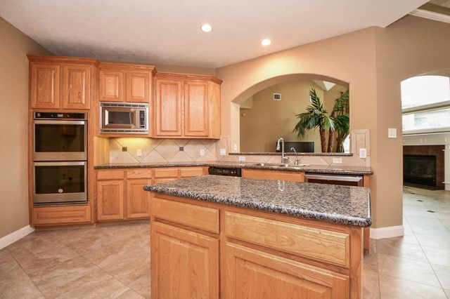 101 Palm Boulevard, Missouri City, TX 77459