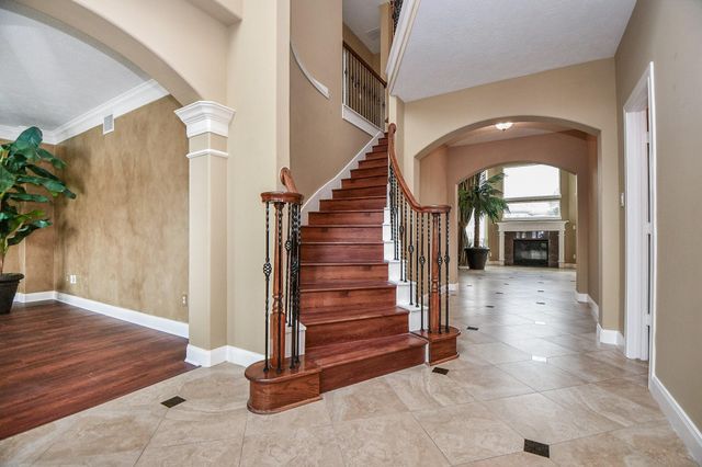 101 Palm Boulevard, Missouri City, TX 77459