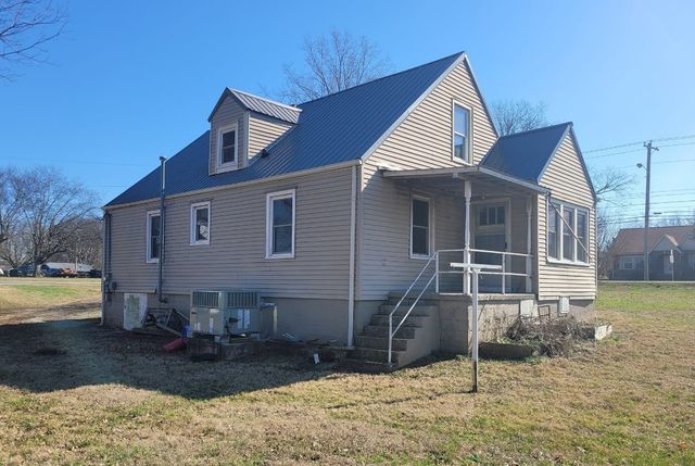 508 Lewis Ave, Shelbyville, TN 37160