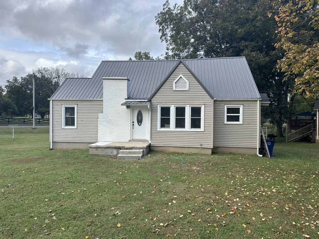 508 Lewis Ave, Shelbyville, TN 37160